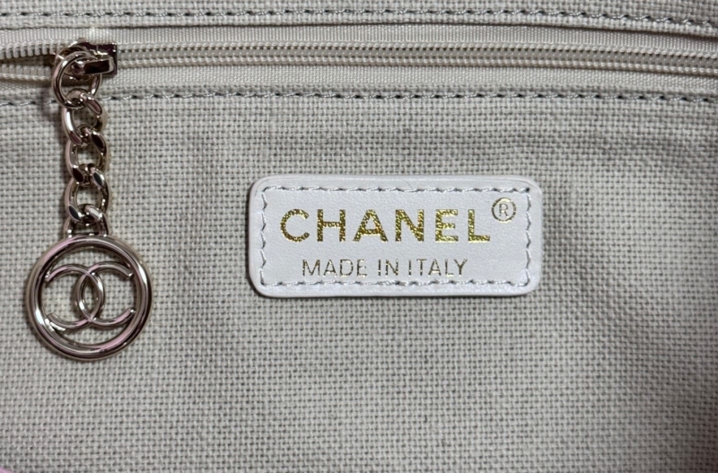 Chanel Shopping Bags